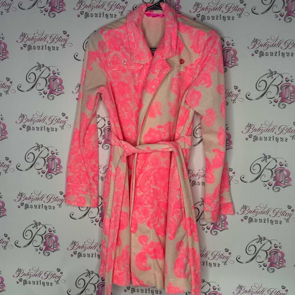 Betsey Johnson robe ribbon bows neon Pink cream Floral Robe buttons